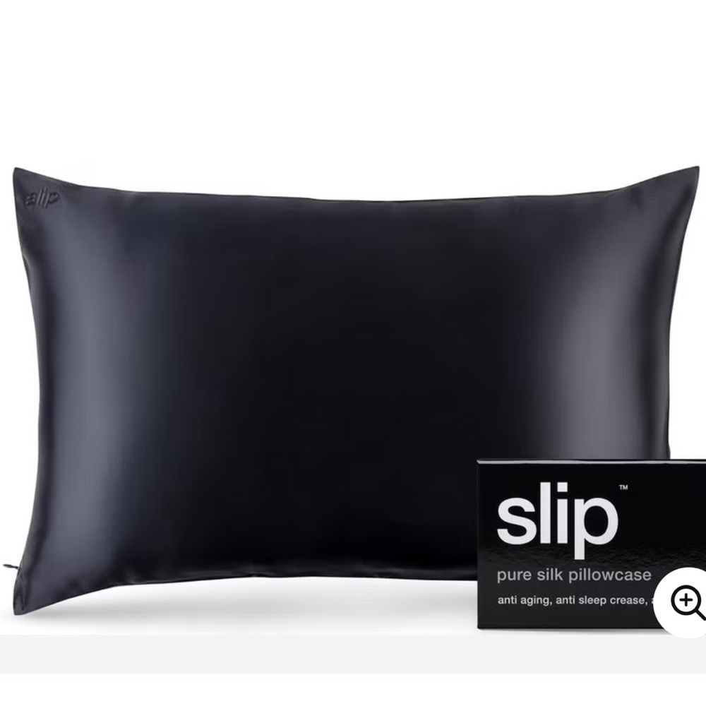 SILK PILLOW